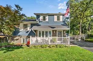 165 Forest Glen Rd, Wood Dale, IL 60191 - Photo 1