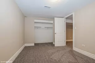 9157 S Avers Ave, Evergreen Park, IL 60805 - Photo 23