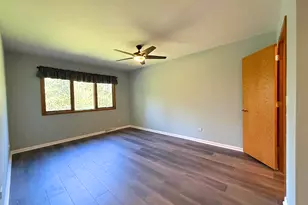 1661 Carmel Ct, Hoffman Estates, IL 60169 - Photo 15