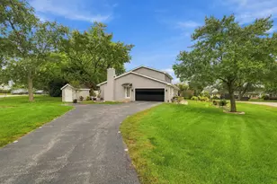 21W134 Club Terrace, Itasca, IL 60143 - Photo 1