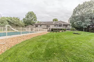 2506 Mustang Trail, Woodstock, IL 60098 - Photo 43