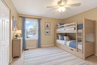 77 Montclair Road, Vernon Hills, IL 60061 - Photo 13
