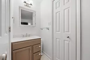 18001 Oak Park Ave, Tinley Park, IL 60477 - Photo 15