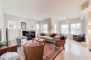 4411 N Beacon St, Chicago, IL 60640 - Photo 5