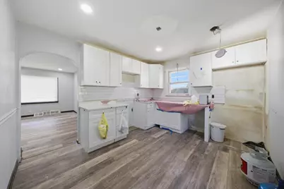 924 Glenwood Dyer Road E, Glenwood, IL 60425 - Photo 9