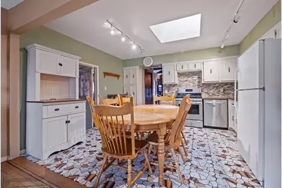 8611 Leclaire Avenue, Burbank, IL 60459 - Photo 3