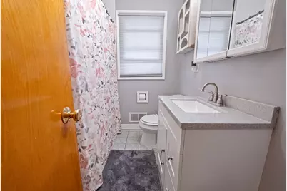 8611 Leclaire Avenue, Burbank, IL 60459 - Photo 11