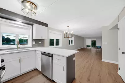 225 E Wing Street #302, Arlington Heights, IL 60004 - Photo 9