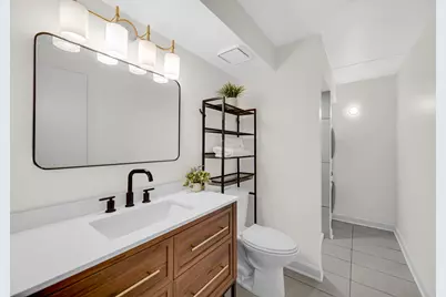 225 E Wing Street #302, Arlington Heights, IL 60004 - Photo 15