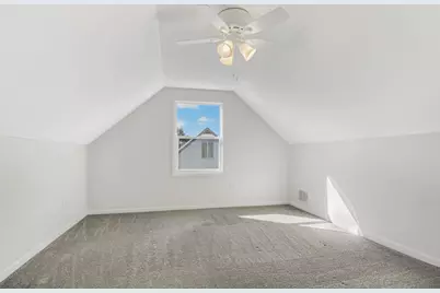 8208 S Oak Park Avenue, Burbank, IL 60459 - Photo 11