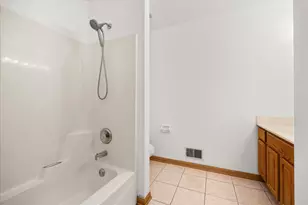 1807 Larkspur Dr, Plainfield, IL 60586 - Photo 11