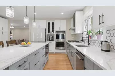 8201 N Wisner Street, Niles, IL 60714 - Photo 11
