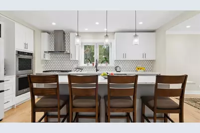 8201 N Wisner Street, Niles, IL 60714 - Photo 13