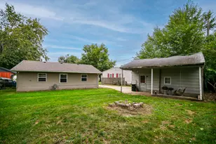 1612 Koch St, Pekin, IL 61554 - Photo 19
