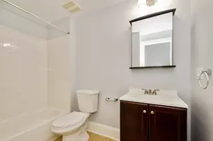 1611 W Juneway Terrace, Chicago, IL 60626 - Photo 7