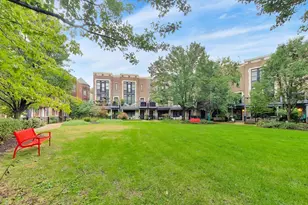 3022 W Newport Ave, Chicago, IL 60618 - Photo 5