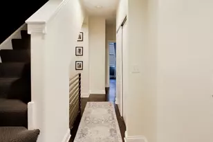 3022 W Newport Ave, Chicago, IL 60618 - Photo 25