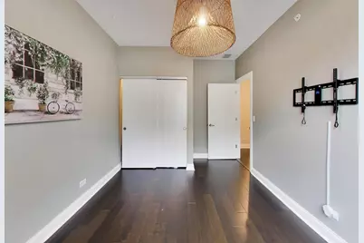 3022 W Newport Avenue, Chicago, IL 60618 - Photo 37