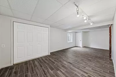 7805 Mossheather Drive, Joliet, IL 60431 - Photo 21