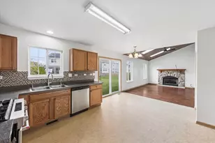 7805 Mossheather Dr, Joliet, IL 60431 - Photo 13