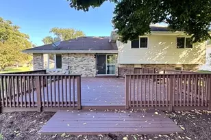 1221 174th St, East Hazel Crest, IL 60429 - Photo 5