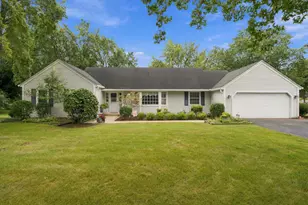 1114 Lexington Ln, Batavia, IL 60510 - Photo 1