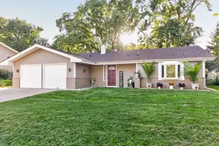2S054 Avondale Ln, Lombard, IL 60148 - Photo 1