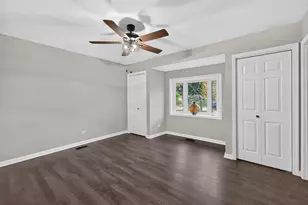 2S054 Avondale Ln, Lombard, IL 60148 - Photo 15