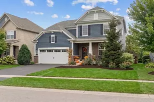 43 Palisades Blvd, Hawthorn Woods, IL 60047 - Photo 1