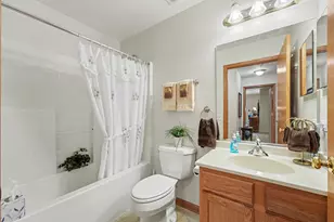 18611 Villa Ct, Lansing, IL 60438 - Photo 23