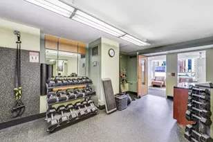 345 N La Salle Dr, Chicago, IL 60654 - Photo 29