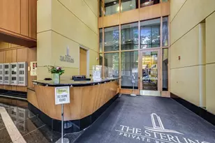 345 N La Salle Dr, Chicago, IL 60654 - Photo 17