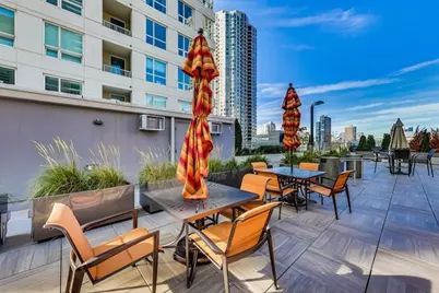 345 N La Salle Drive #2207, Chicago, IL 60654 - Photo 21