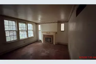 6120 S Loomis Boulevard, Chicago, IL 60636 - Photo 7