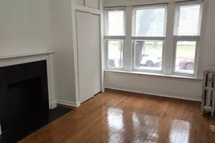5050 S Blackstone Ave, Chicago, IL 60615 - Photo 3