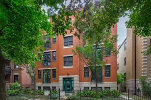 917 W Lakeside Pl, Chicago, IL 60640 - Photo 1