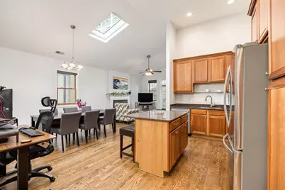 917 W Lakeside Place #3W, Chicago, IL 60640 - Photo 11