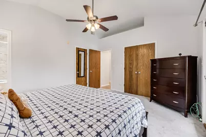 917 W Lakeside Place #3W, Chicago, IL 60640 - Photo 15