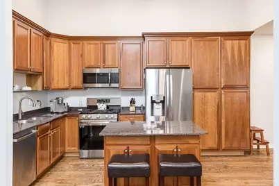 917 W Lakeside Place #3W, Chicago, IL 60640 - Photo 7