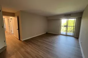 1615 E Central Rd, Arlington Heights, IL 60005 - Photo 11