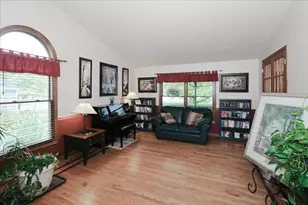 10616 Carl St, Huntley, IL 60142 - Photo 7
