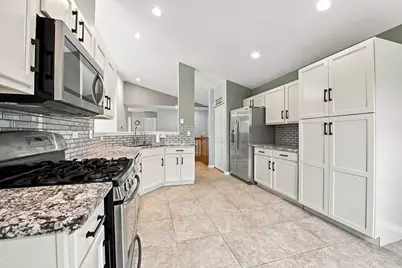 2469 Stoughton Circle #2469, Aurora, IL 60502 - Photo 13