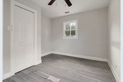 205 Hereford Drive, Steger, IL 60475 - Photo 15
