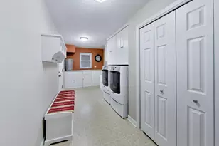 1036 W Skylark Dr, Palatine, IL 60067 - Photo 19