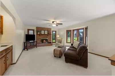 516 Bovidae Circle, Naperville, IL 60565 - Photo 9
