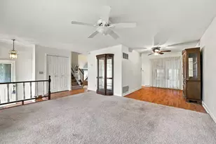 312 Earl Ave, Joliet, IL 60436 - Photo 5