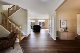 2754 Bull Run Dr, Aurora, IL 60503 - Photo 3