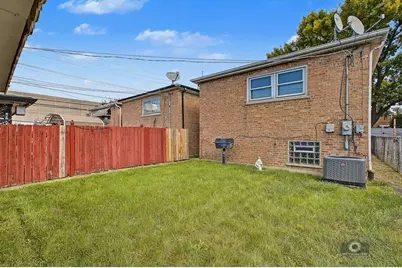 5104 S Menard Avenue, Chicago, IL 60638 - Photo 23