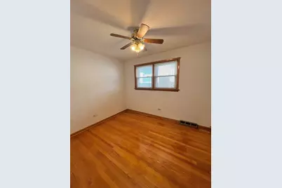 5104 S Menard Avenue, Chicago, IL 60638 - Photo 11