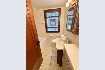 6243 W Waveland Avenue, Chicago, IL 60634 - Photo 9